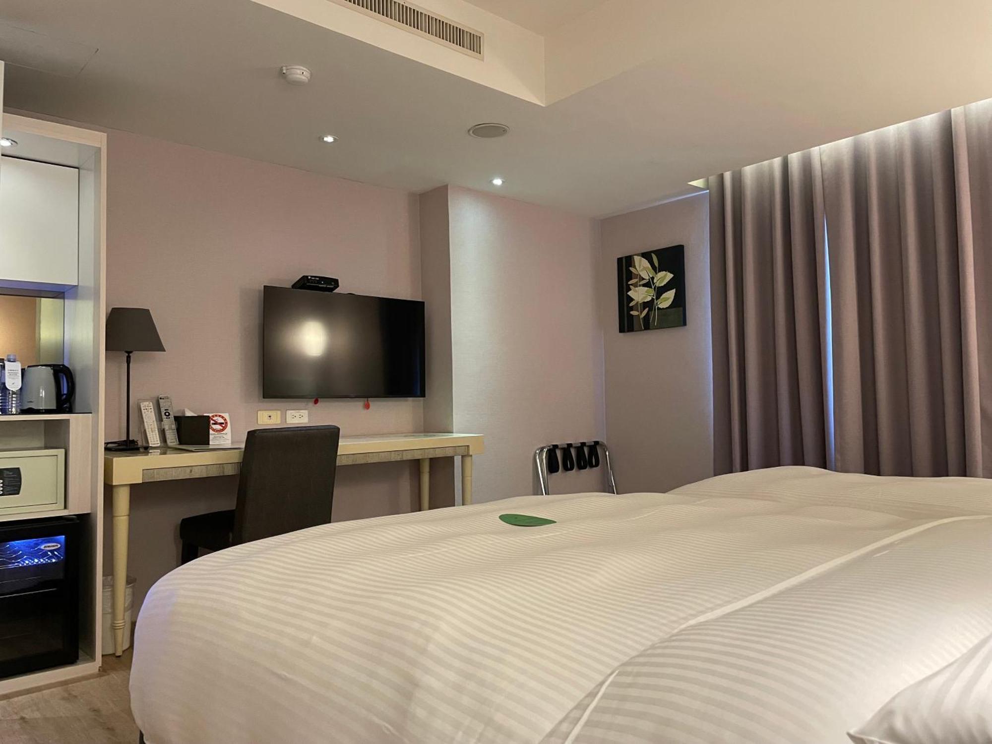 台北馥華商旅 松江館 Hotel Taipei Luaran gambar